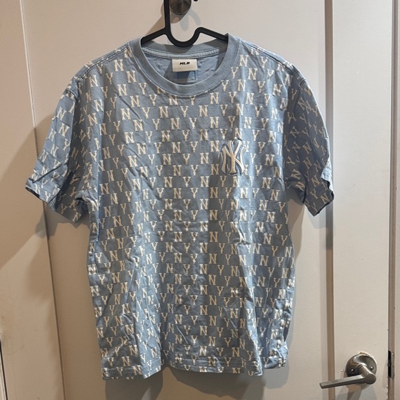 MLB Tops - MLB Light Blue NY Pattern Short Sleeve Tee